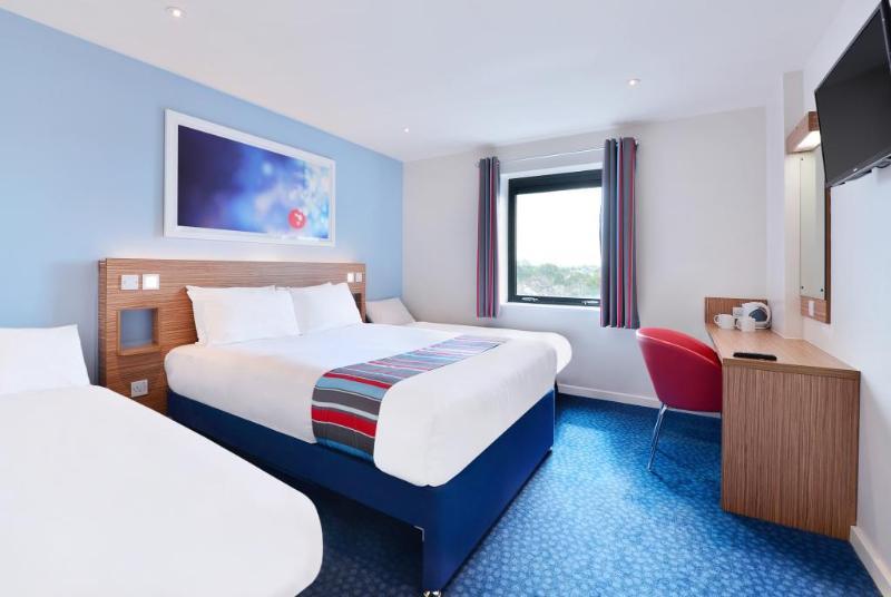 Travelodge Aberdeen Airport Eksteriør billede